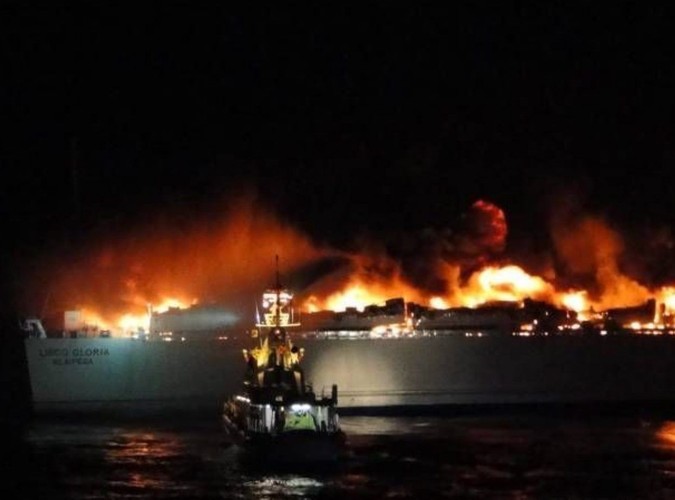 Wielki pożar promu Lisco Gloria na Bałtyku