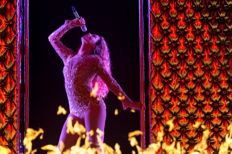 9. Beyoncé – 53 mln dol.