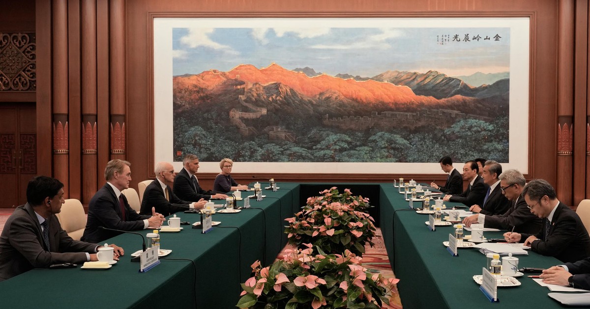 To pojednanie zatrzęsłoby światem. Co kryje się za wizytą w Chinach?