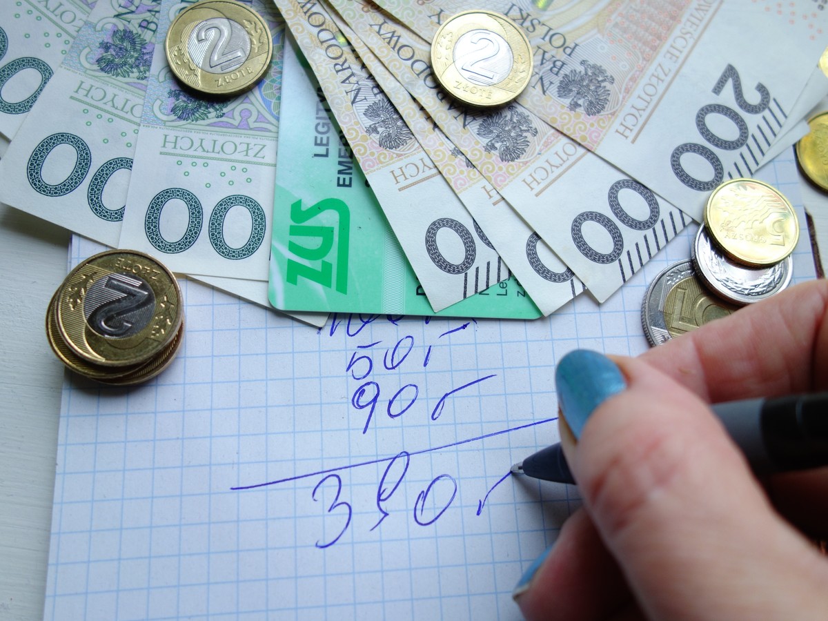 Rząd szykuje zmiany w waloryzacji emerytur. Wiceminister wskazuje na istotny mechanizm