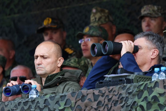 "NAŠA POSADA JE SPREMNA!" Ministar odbrane Hrvatske ponovo o Srbiji i "rafalima": "Ne možete nas ugroziti"