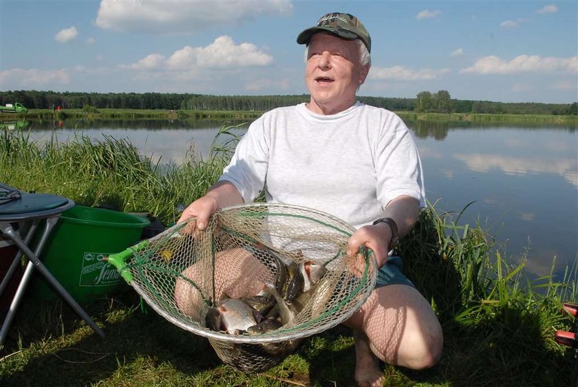 Aktor lubi rzeźbić i wędkować. Który?