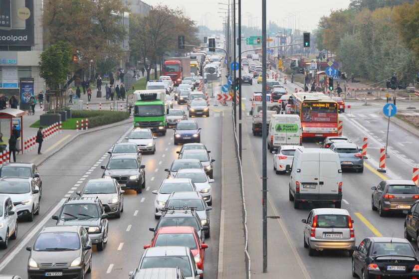 Osoby mieszkające w pobliżu ulic o dużym natężeniu ruchu są bardziej narażone na zawały serca.