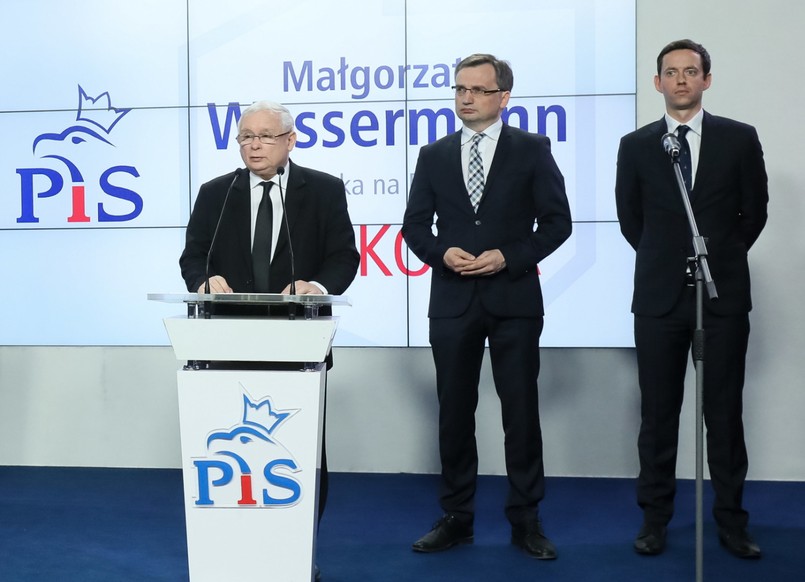 Kaczyński wraz z Ziobro (SP) i Ociepą (Porozumienie) ogłosili kandydatów na prezydentów miast