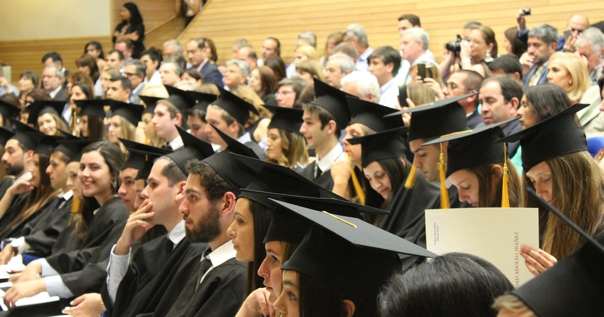 Mennyit ér ma egy diploma Magyarországon? Meglepő kutatás született