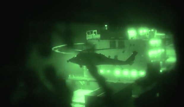 Američka komnda upada na na iranski brod