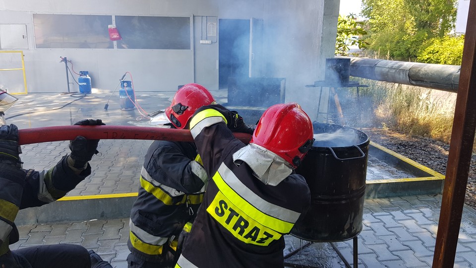 Szczecin: spełnili marzenie chorego na białaczkę Kuby. "Bycie strażakiem to największy honor"