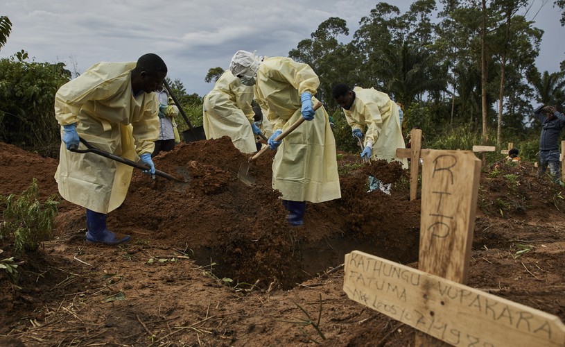 EPIDEMIA EBOLI W DEMOKRATYCZNEJ REPUBLICE KONGA