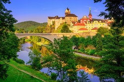 Zamiast festiwalu w Karlowych Warach projekcje w 96 kinach