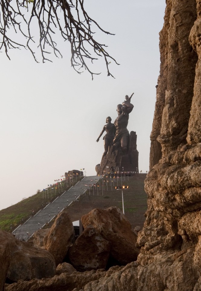 SENEGAL MONUMENT