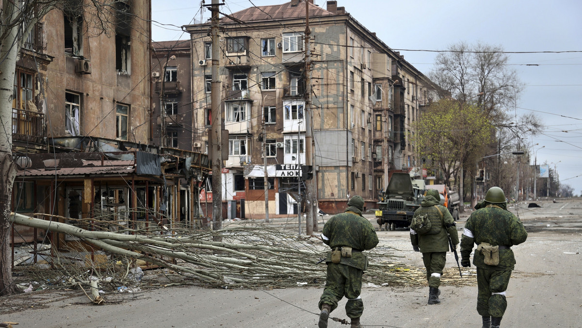 Premier Ukrainy: obrońcy Mariupola nie poddali się, miasto nie padło