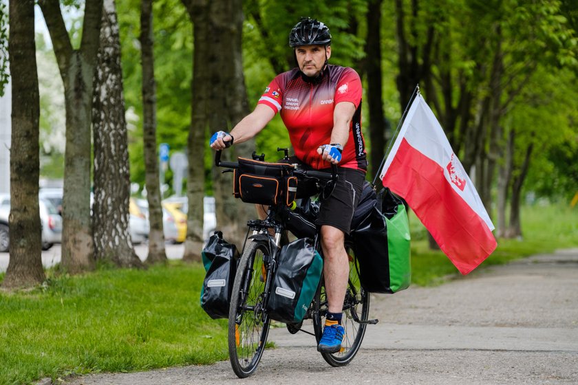 Dariusz Flesiński wyrusza w podróż po Europie. Cel jest szczytny - zbiórka kasy dla chorej Lilianki