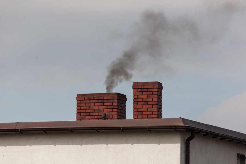 Mniej kopcących kominów