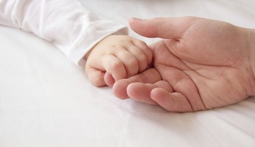 Úttörő eljárás! Egy 6 hónapos kisbaba kapott a világon először szívet és csecsemőmirigyet