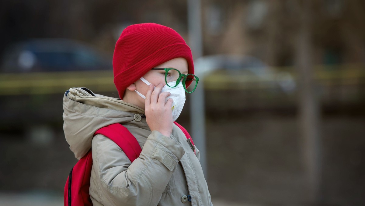 Czy otwarcie szkół 1 września to dobry pomysł? Weź udział w badaniu "Gorączka koronawirusa"