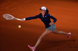 Świątek potrzebowała aż 11. piłek  meczowych, by pokonać Siegemund