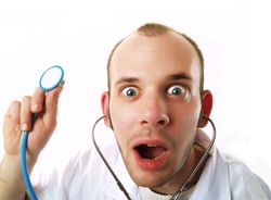 Wziernikowanie pochwy u mężczyzny? Absurd polskiej służby zdrowia