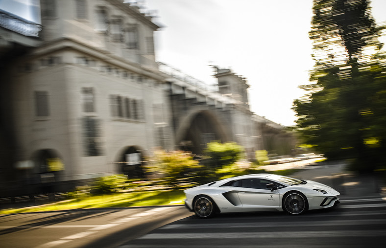 Lamborghini Aventador S Coupé