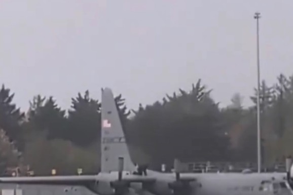 (VIDEO) UDARAO VOJNI AVION SEKIROM! Drama na aerodromu u Irskoj