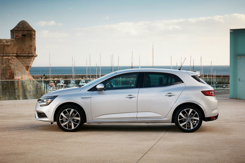 Już wiemy jak jeździ nowe Renault Megane