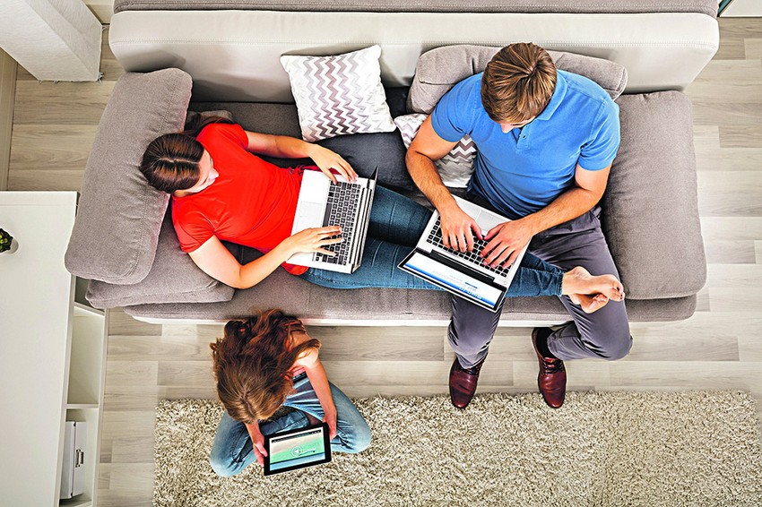 Srbi, kao i većina naroda širom sveta, nisu mogli bez onlajn kupovine