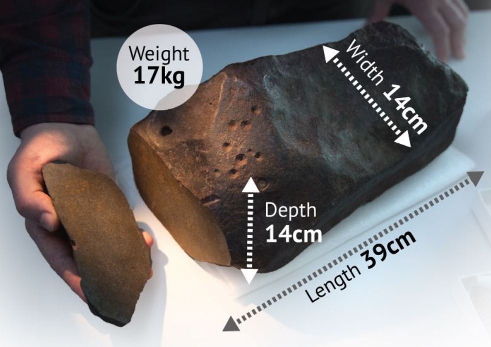 Meteorit meral takmer 40 centimetrov a vážil 17 kíl.