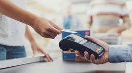 te sklepy będą czynne w niedziele i święta. właściciel sieci planuje d