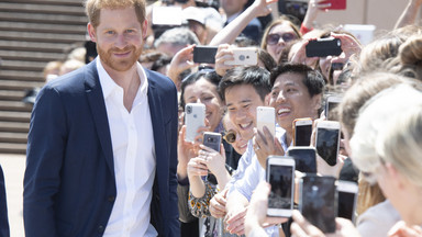 Szczegóły podróży księcia Harry'ego na koronację ojca. Wiadomo, ile zostanie w Londynie