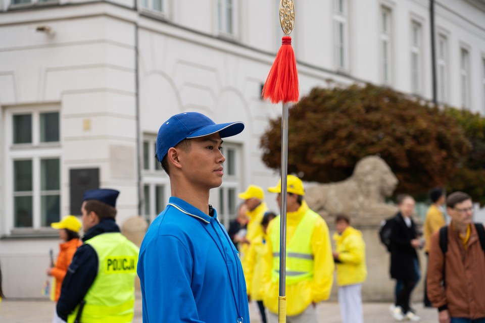 Marsz Falun Gong w Warszawie