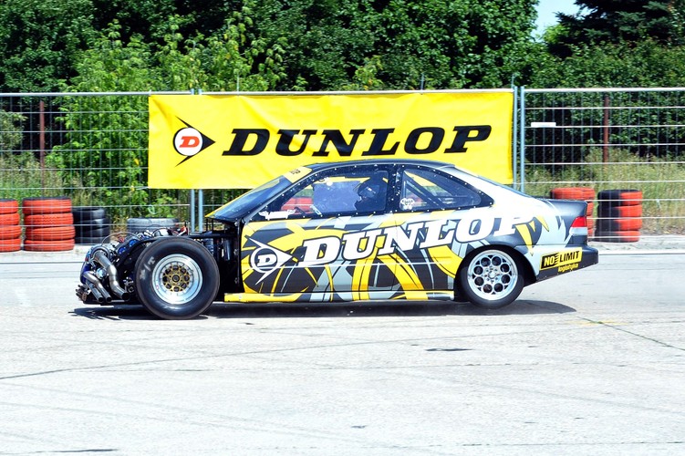 Wyczyn miał miejsce w holenderskim Drachten podczas zawodów 'eXplosion Drachten Internationals'