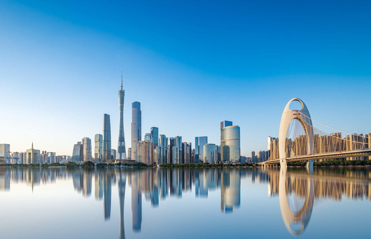 Chiny podają dane o gospodarce. Wzrost PKB, ale konsumpcja i inwestycje słabną