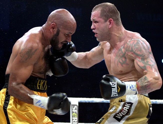 Rico Hoye przegrał na punkty z Łukaszem Janikiem