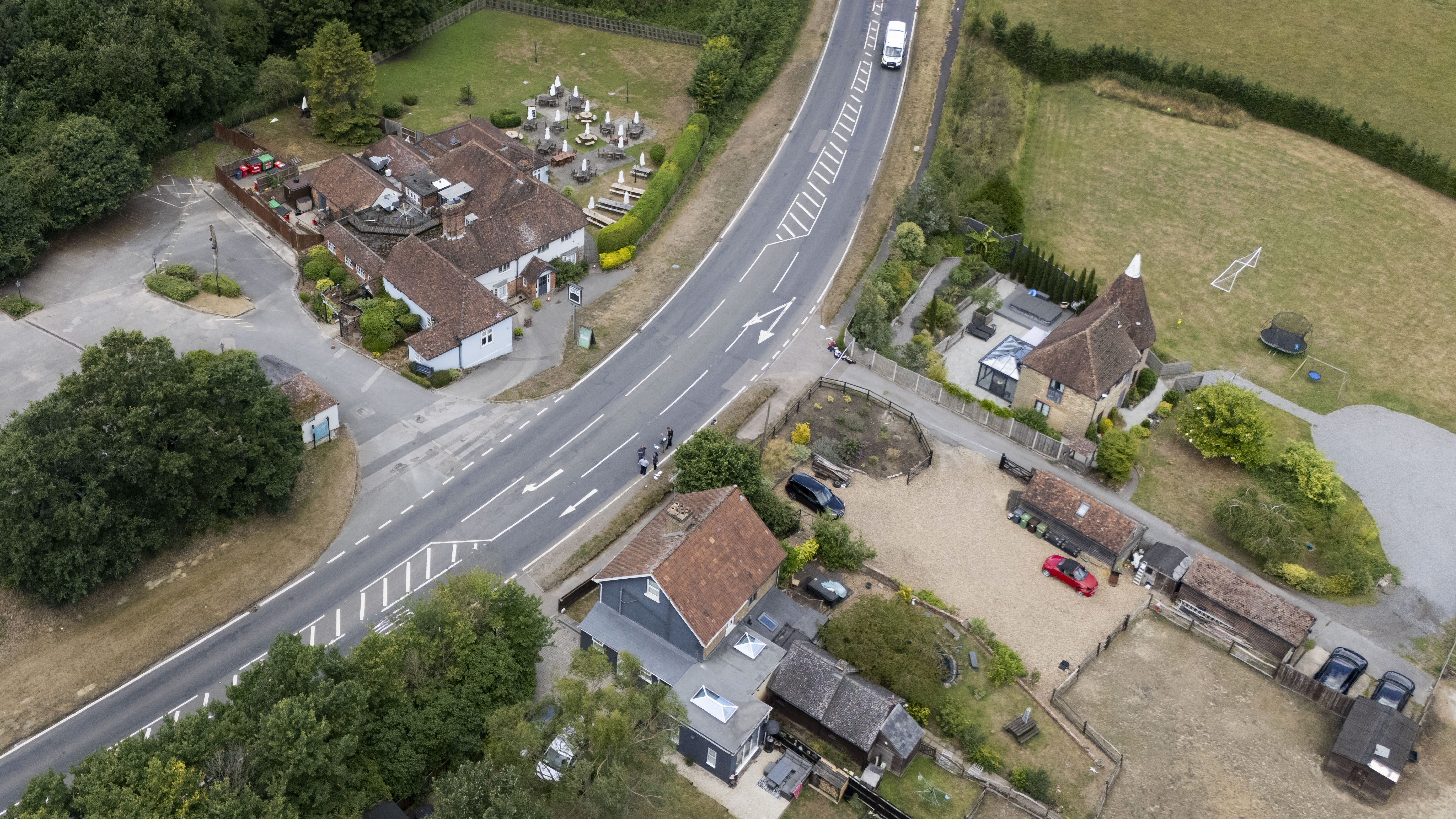 Bomb squad returns to Kent police shooting site