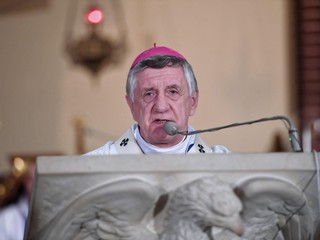 arcybiskup Andrzej Dzięga