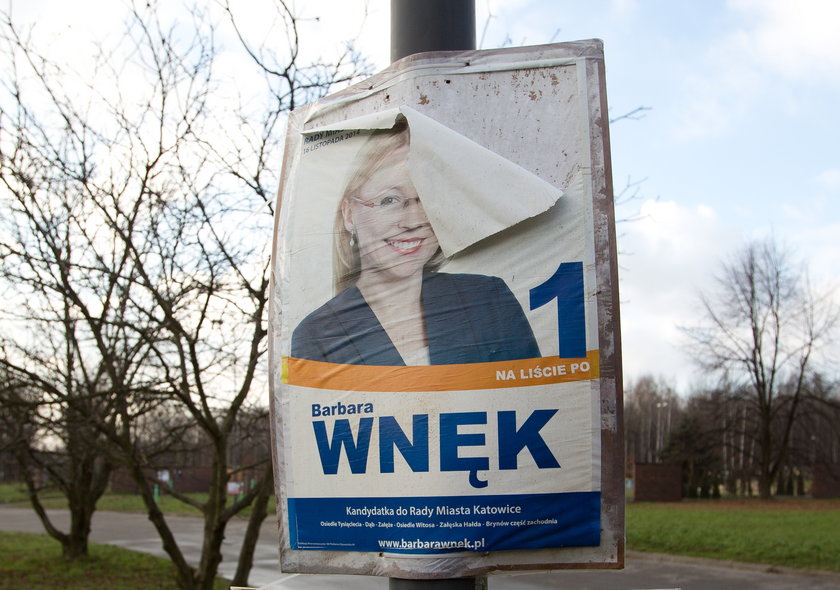 Plakaty na ulicach Katowic