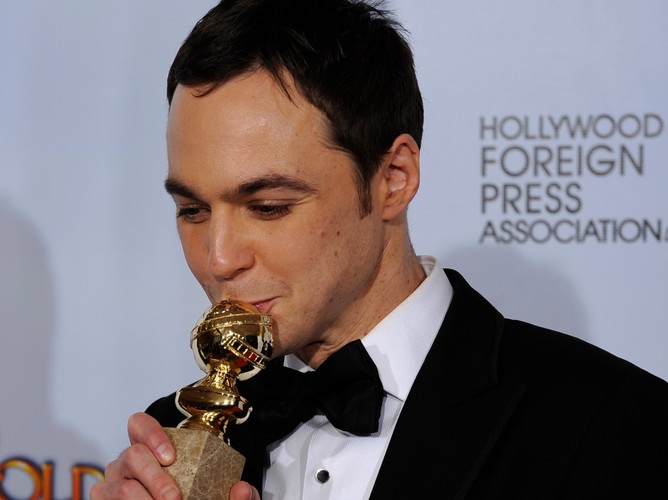 NAJLEPSZY AKTOR W SERIALU KOMEDIOWYM: Jim Parsons za rolę w 'Teorii Wielkiego Podrywu'
