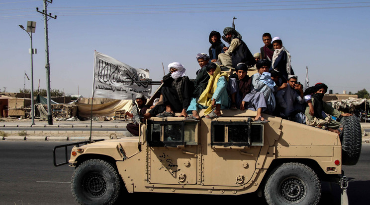 Megalakították kormányukat a tálibok /Fotó: MTI/EPA