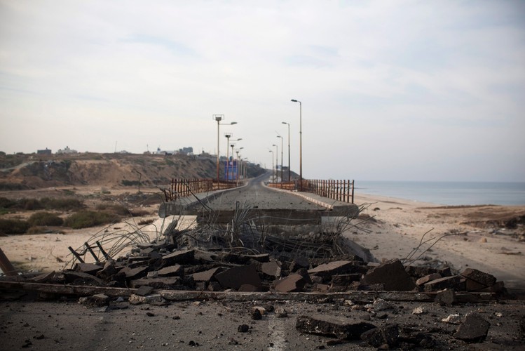 Zniszczenia w Strefie Gazy po izraelskim nalocie