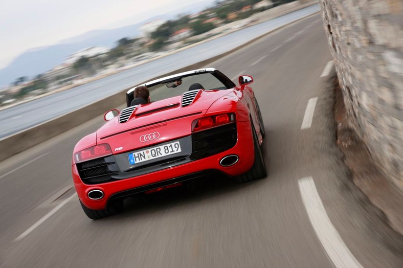 Audi R8 Spyder - supercabrio na wiosnę