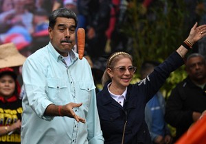Nikolas Maduro i Silija Flores