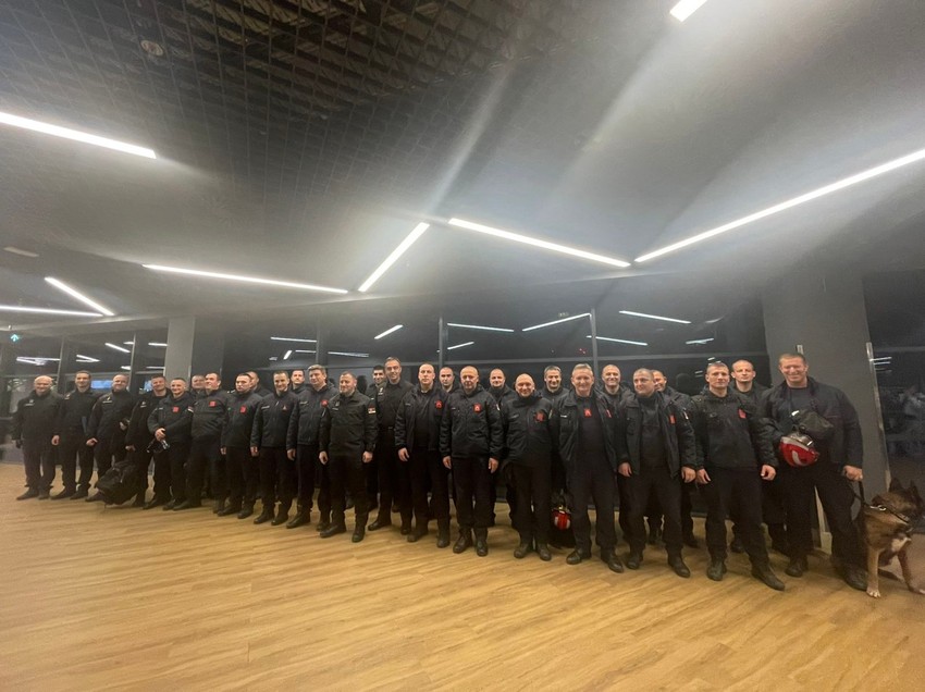 Srpski vatrogasci ispraćeni u Tursku