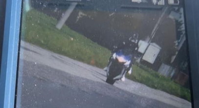 Szalony motocyklista ukarany równie szalonym mandatem. To była recydywa