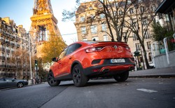 Renault Arkana przejechało 3 tys. km w kilka dni. Zaskoczyło spalaniem i wyposażeniem, a czym zawiodło?