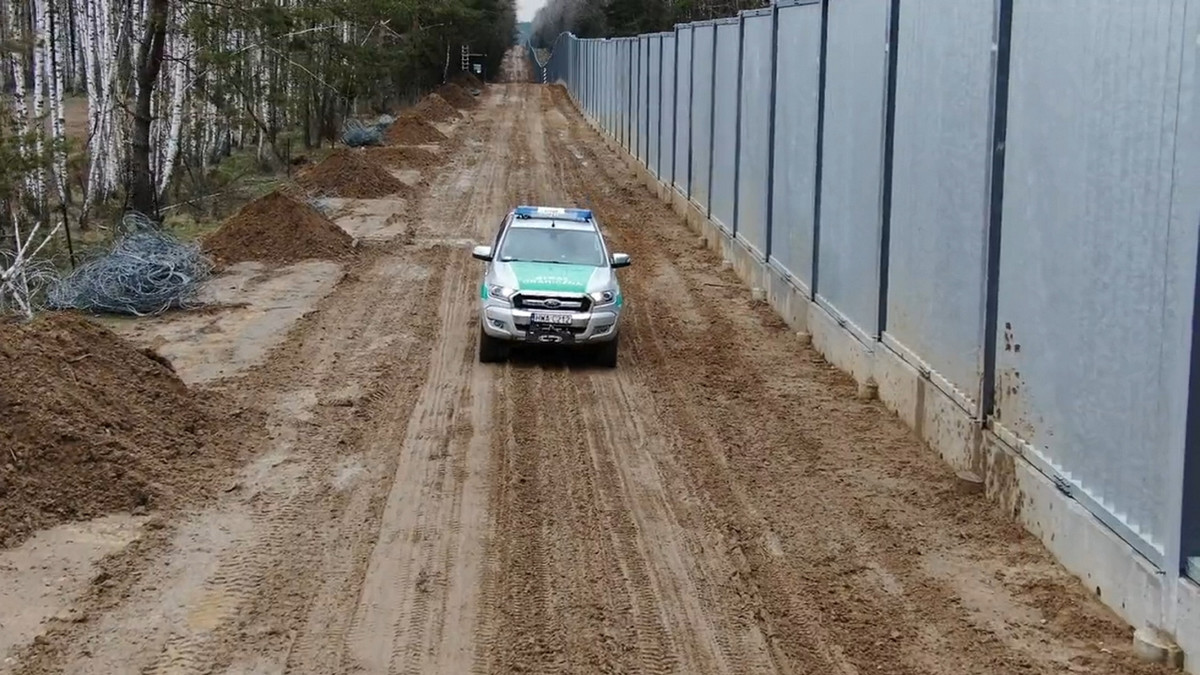 Przy granicy z Białorusią znaleziono zwłoki młodego mężczyzny [PULS POLSKI 12.03]