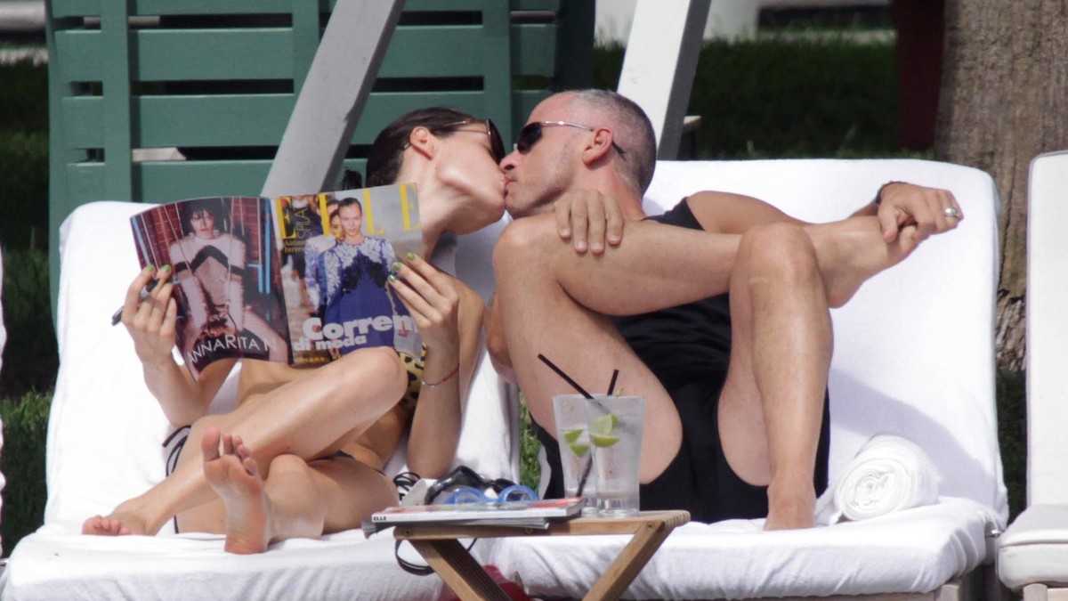 Eros Ramacoti poznat je po fantastičnim pesmama, ali i burnom ljubavnom životu: Na slici je sa bivšom suprugom Marikom Pelegrineli 