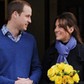 William i Kate wychodzą ze szpitala