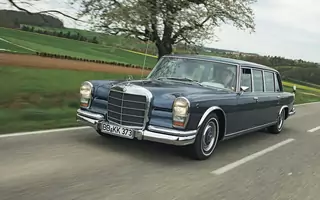 Mercedes 600 Pullman — klasyk z najwyższej półki