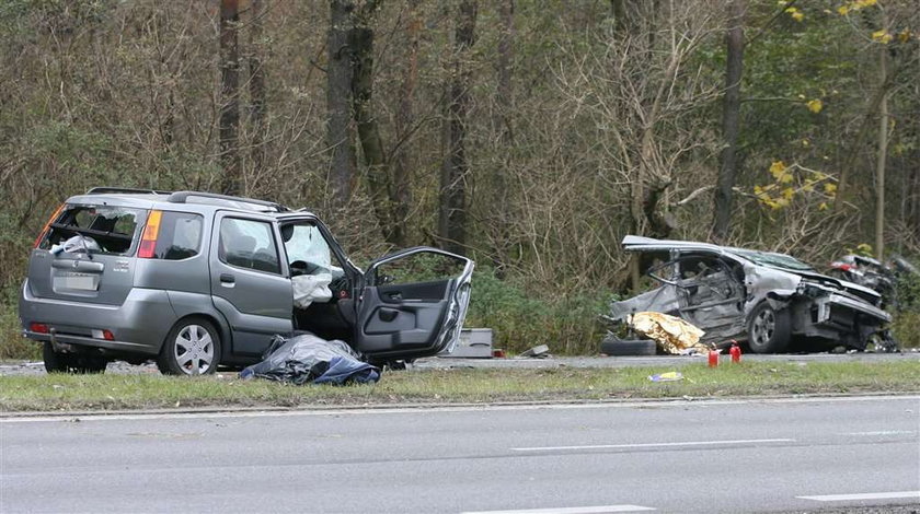 Warszawa, wypadek, ul Czecha, karambol, śmierć