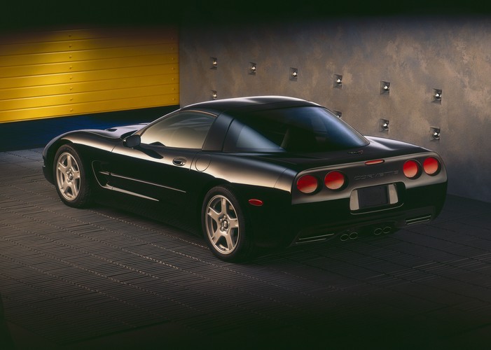 Chevrolet corvette - piata generacja (C5) - 1997-2004