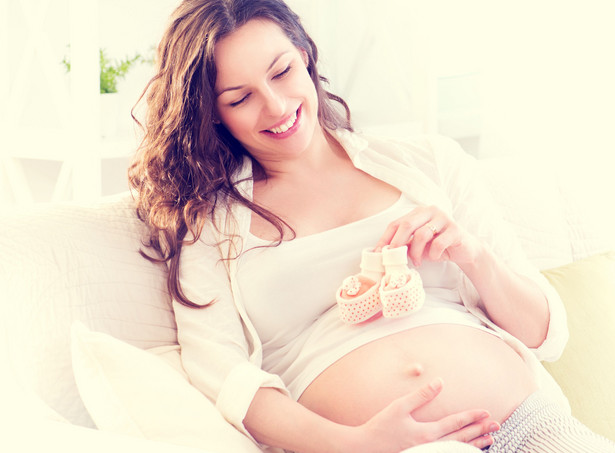 Jak ciąża wpływa na dziąsła?